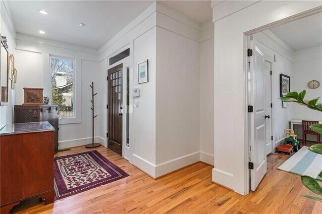 Foto del edificio - 623 Ansley St