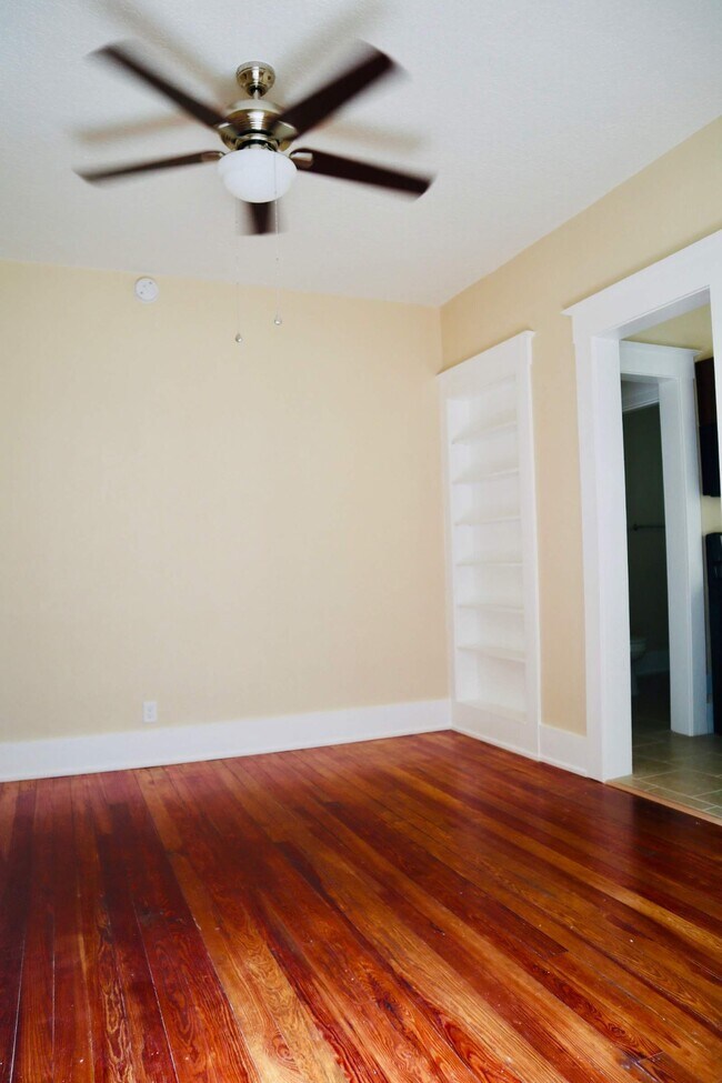 Foto del edificio - 143 N Stone St