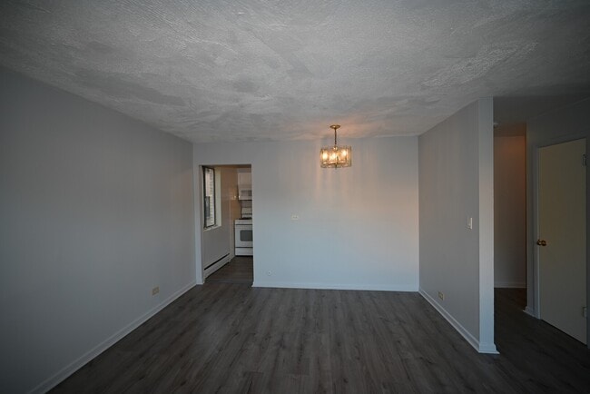 Building Photo - 142 Asbury Ave