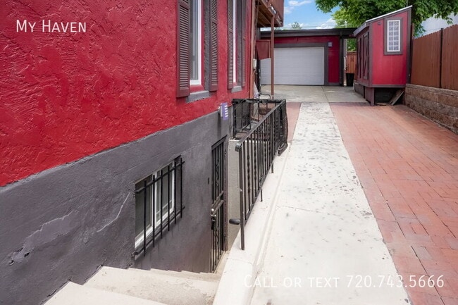 Building Photo - 2918 N Marion St