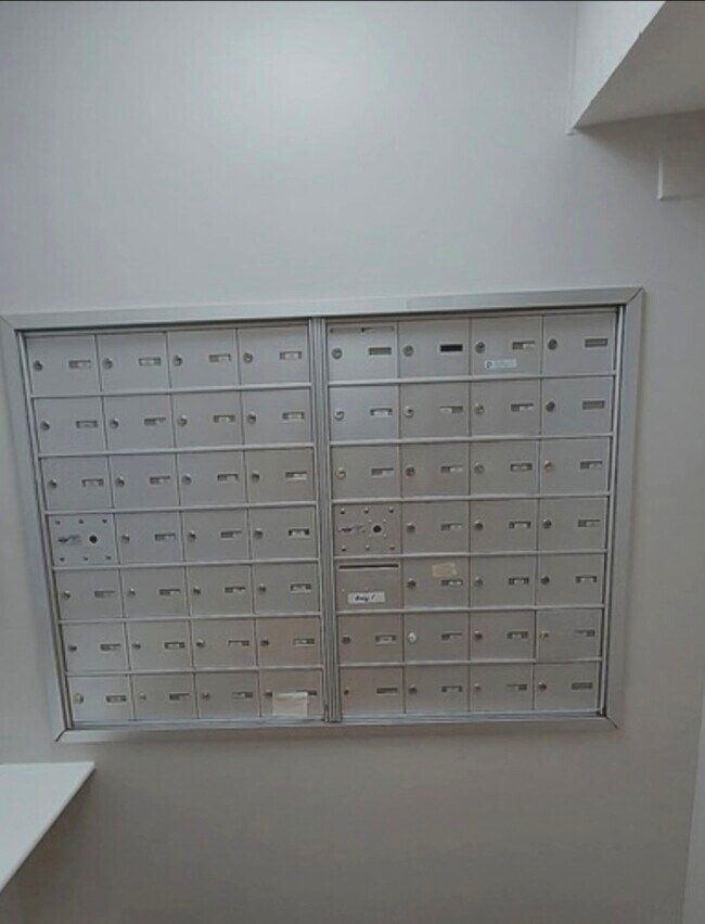 Foto del edificio - 1450 Sandpebble Dr