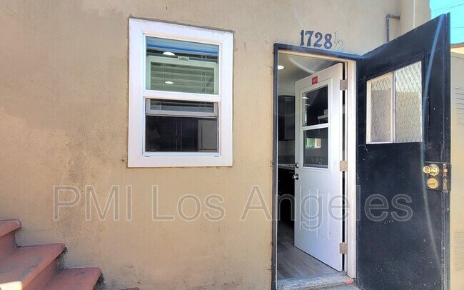 Building Photo - 1728 W 60th Pl