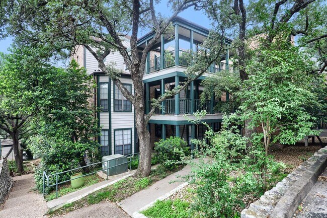 Building Photo - 1741 Spyglass Dr