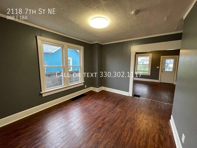 Building Photo - First level studio apartment for rent