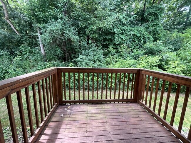 Foto del edificio - 3-Bedroom Townhome