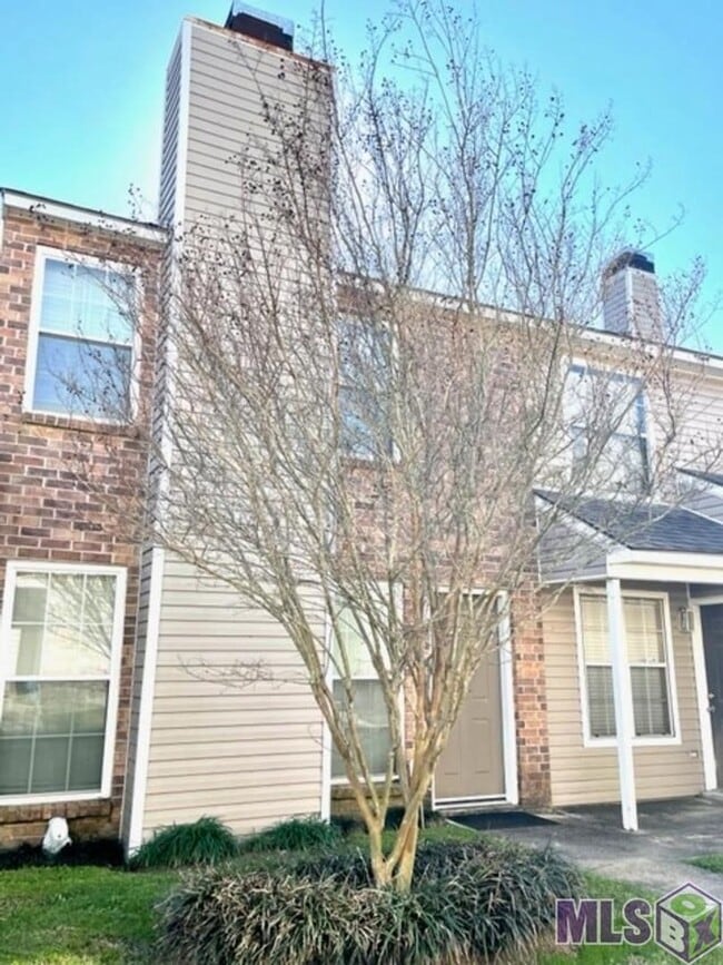 Building Photo - 6212 Stumberg Ln