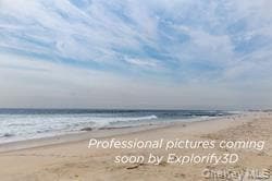 Building Photo - 458 E Broadway