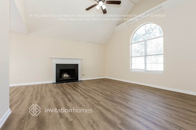 Building Photo - 3647 Arrowhead Pl