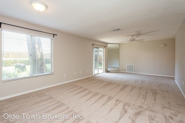 Building Photo - 3 br, 2.5 bath House - 1103 Palmer Street