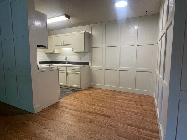Foto del edificio - 3250 O'Neal Cir
