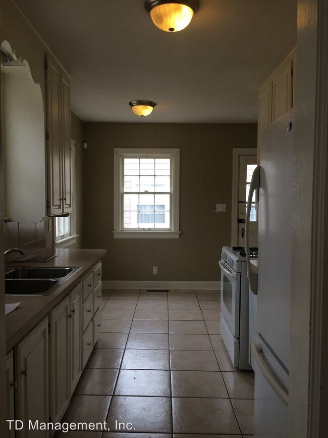 Foto del edificio - 1232 E Linwood Dr