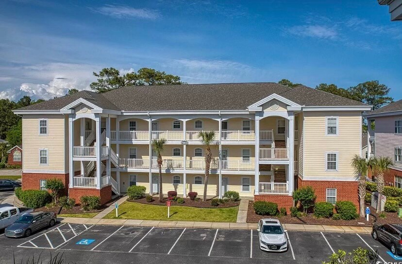 4139 Hibiscus Dr Unit 302, Little River, SC 29566 Condo for Rent in
