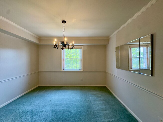 Foto del edificio - Charming 2 Bedroom/ 2 Bathroom Apartment in Mays Chapel, MD!