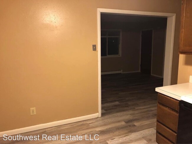 Building Photo - 3 br, 1.5 bath House - 715 Windriver Apt. A