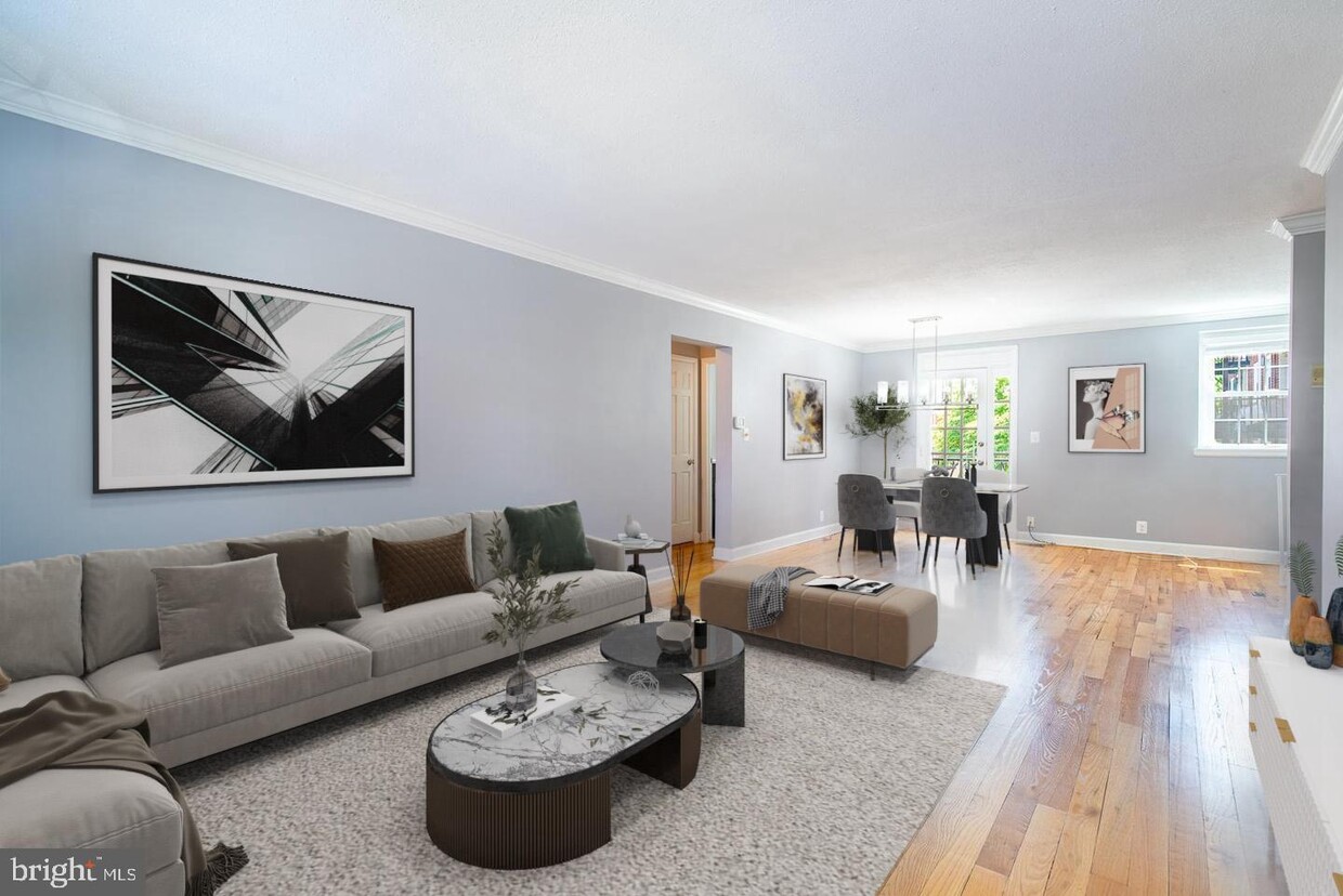 Foto principal - 3073 S Buchanan St