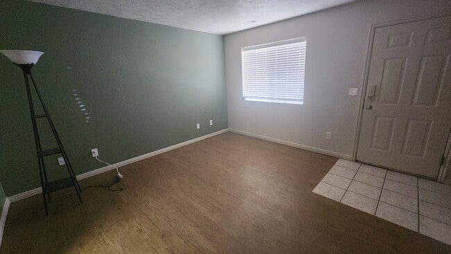 Building Photo - 452 Pheasant Ridge Dr