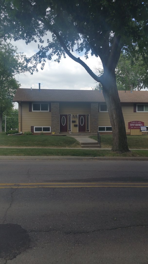 Building Photo - 2300 S St Aubin St