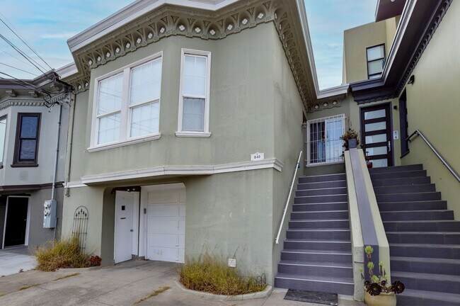 Foto del edificio - 5 Bed / 2 Bath home in Outer Richmond near...