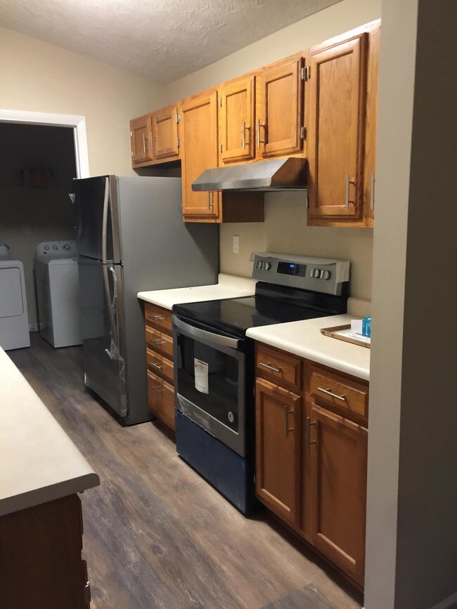 120 Creekwood Dr Unit 7, Wilder, KY 41071 Condo for Rent in Wilder