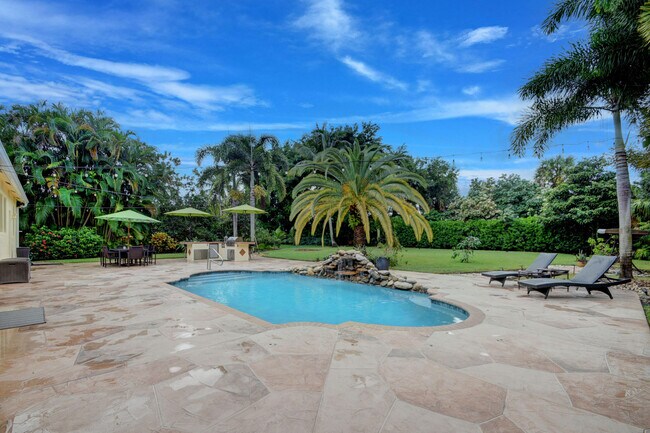 Building Photo - 4538 Hunting Trail