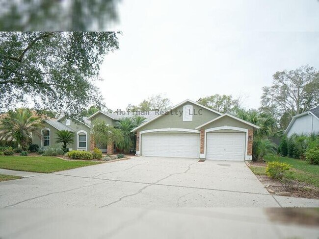 Building Photo - River Hills Community 4-Bed, 3-Bath, 3-Car...
