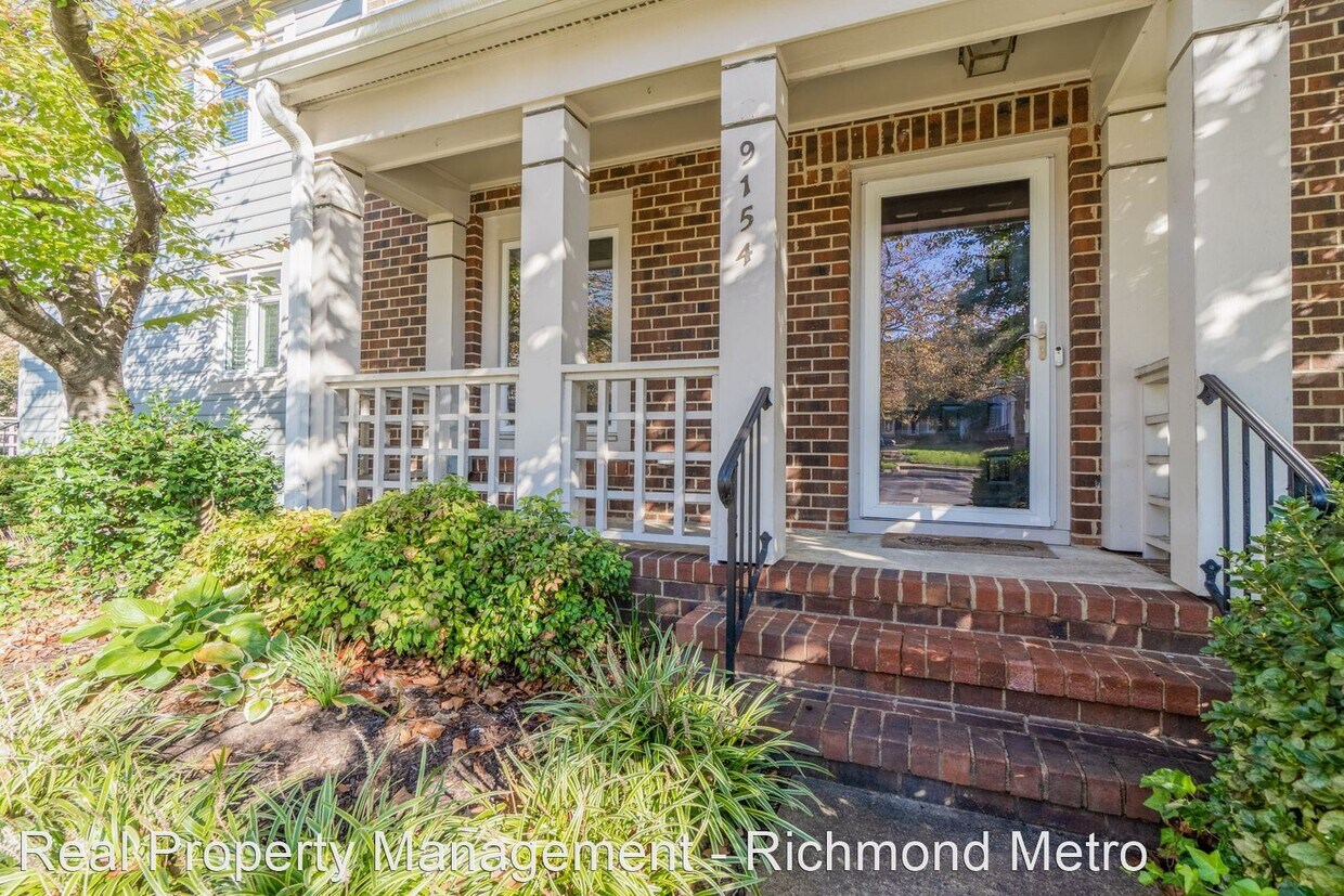 Primary Photo - 2 br, 2.5 bath House - 9154 Lakeland Drive