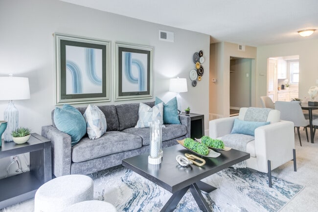 Foto del edificio - Thirty-One 32 Cypress