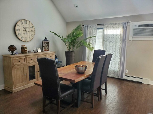 Foto del edificio - 57 Empress Pines Dr