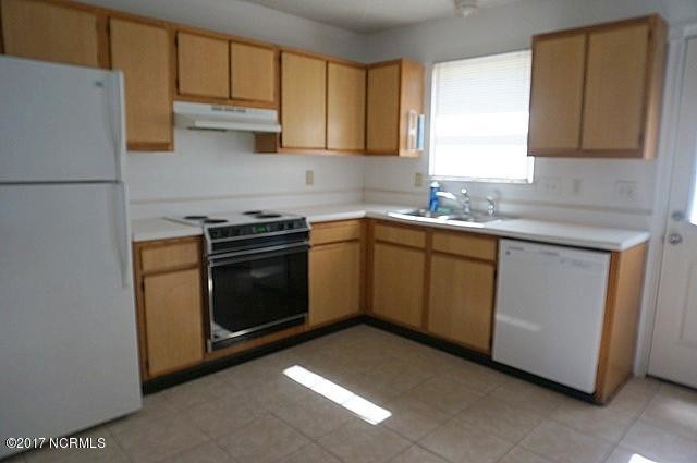 Building Photo - 120 Live Oak Ct