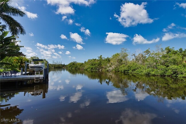 Foto del edificio - 1521 Gordon River Ln