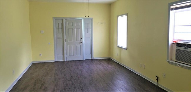 Foto del edificio - 816 2nd Ave N
