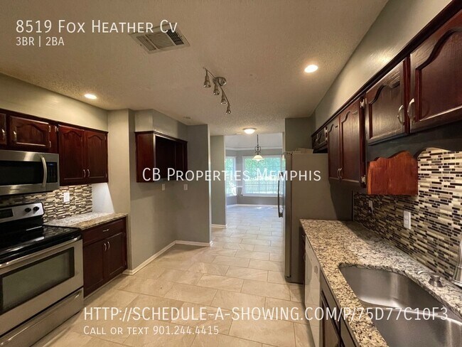 Foto del edificio - 8519 Fox Heather Cove