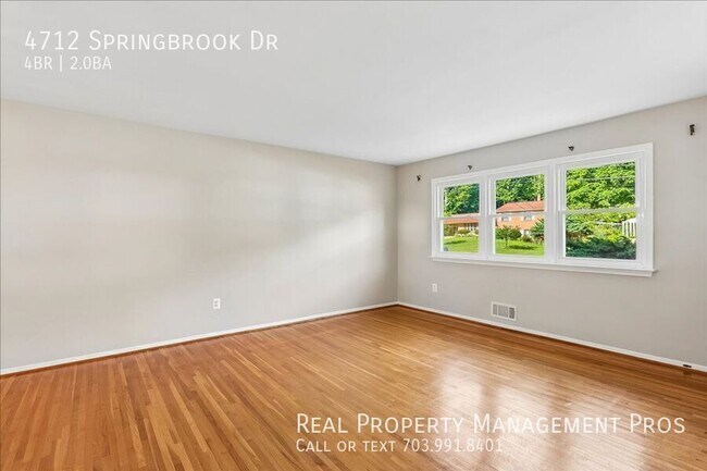 Foto del edificio - 4712 Springbrook Dr