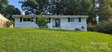 Building Photo - 513 Webster Pl