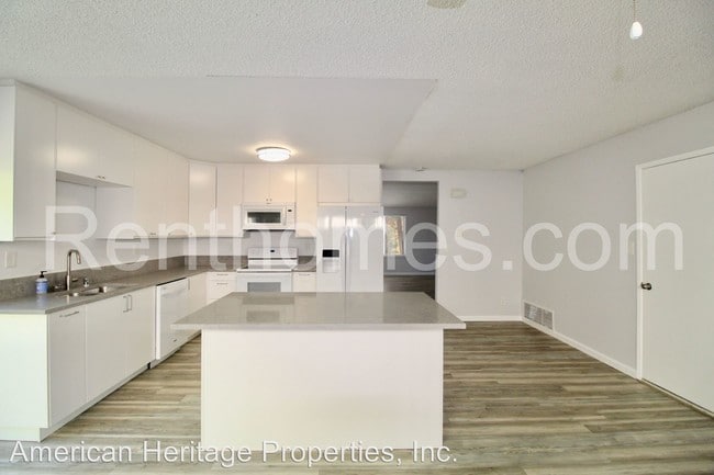 Building Photo - 3 br, 2 bath House - 8613 Hydra Lane