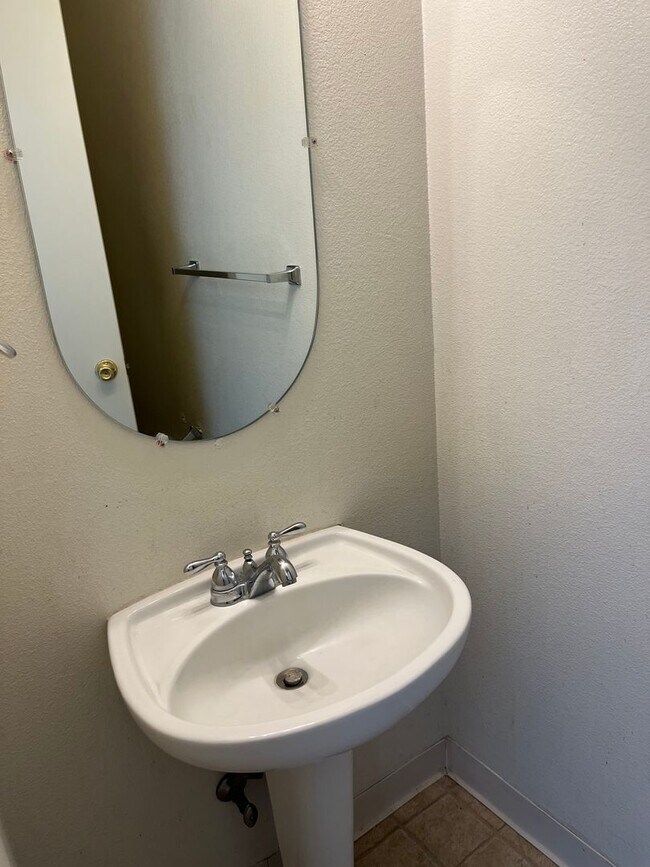 Foto del edificio - 1326 - HW