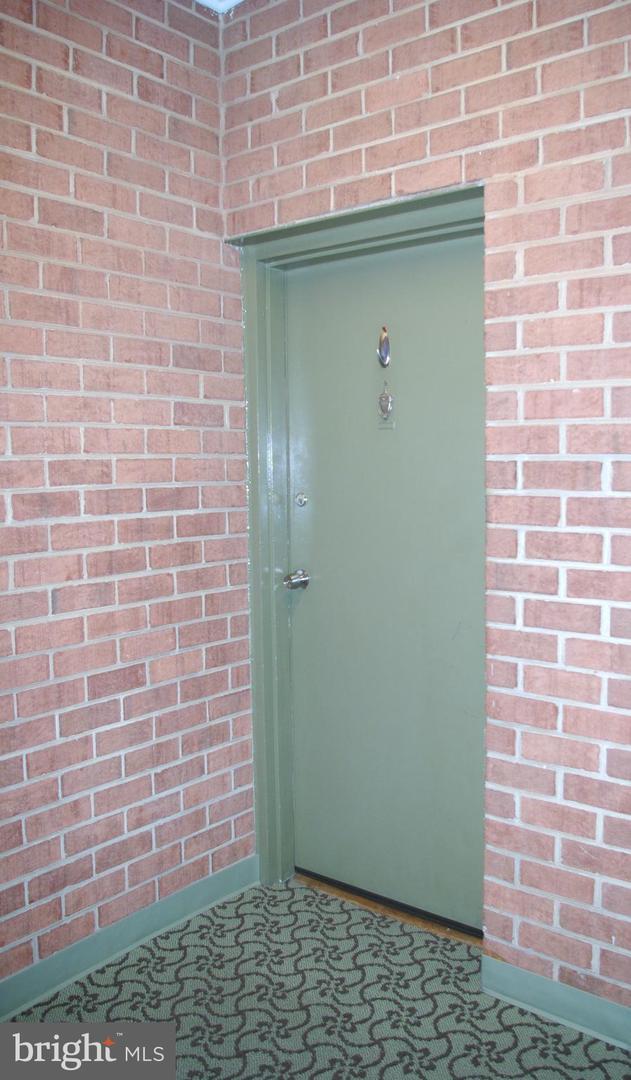 3409 University Blvd W Unit 303, Kensington, MD 20895 Condo for Rent