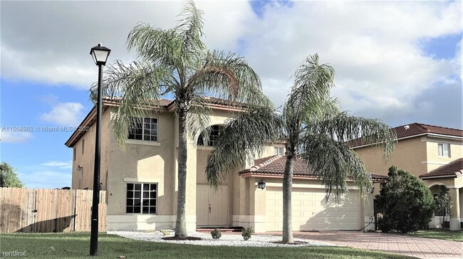 Foto del edificio - 4 br, 3 bath House - 13425 SW 122nd Ave