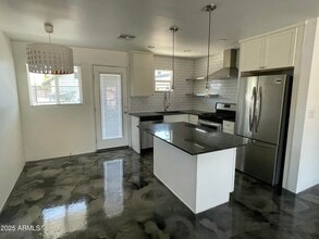 Building Photo - 3416 N 37th St