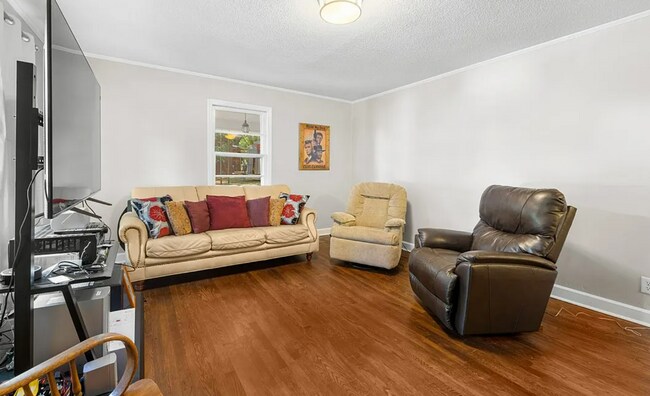 Foto del edificio - 3 Bedroom Home Available For Rent - Pendleton