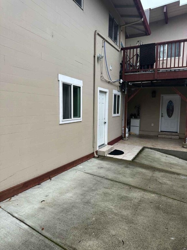 Building Photo - 25 Vía Delizia