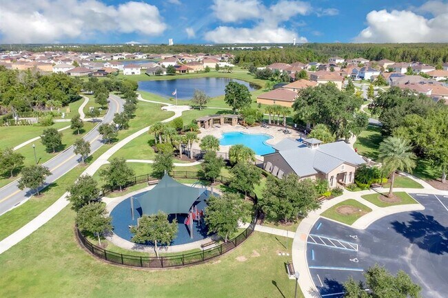 Foto del edificio - 2437 Addison Creek Dr