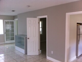  - 450 NE 62nd St