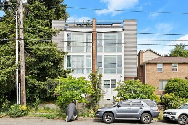 Foto del edificio - 1742 12th Ave S