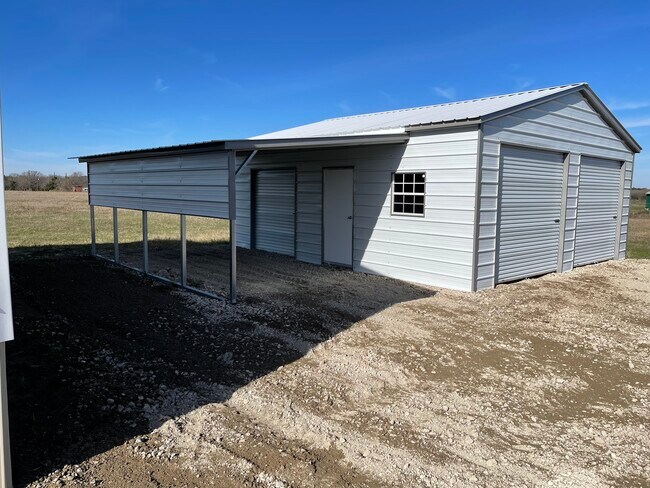 Building Photo - 7040 Co Rd 2532