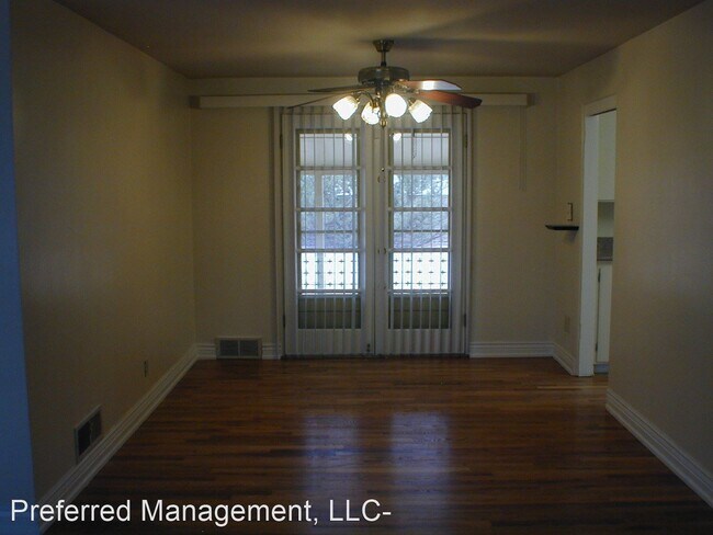 Building Photo - 4 br, 2 bath House - 3264 Forest Dr