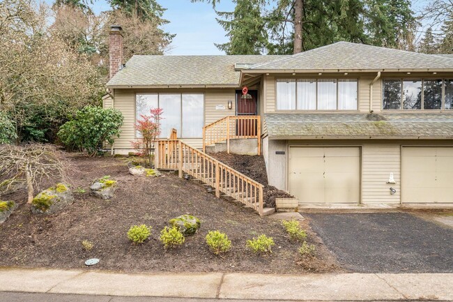 Building Photo - Lovely 3-bdrm/2-bath hideaway in Beaverton...