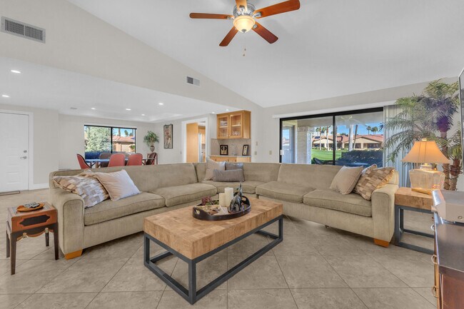 Building Photo - 168 Cam Arroyo S