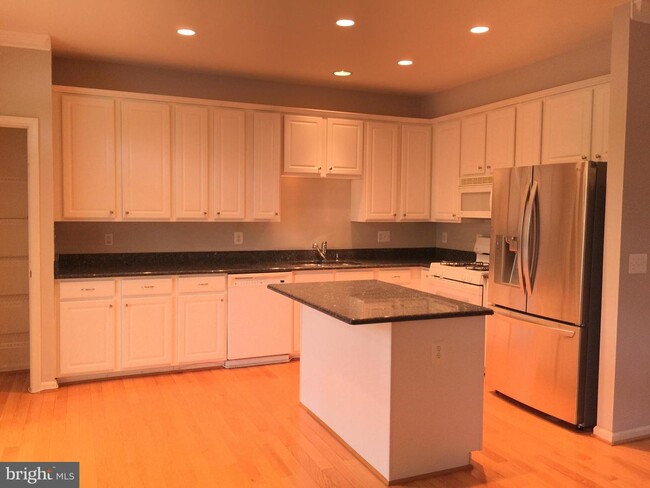 Building Photo - 4117 Grover Glen Ct