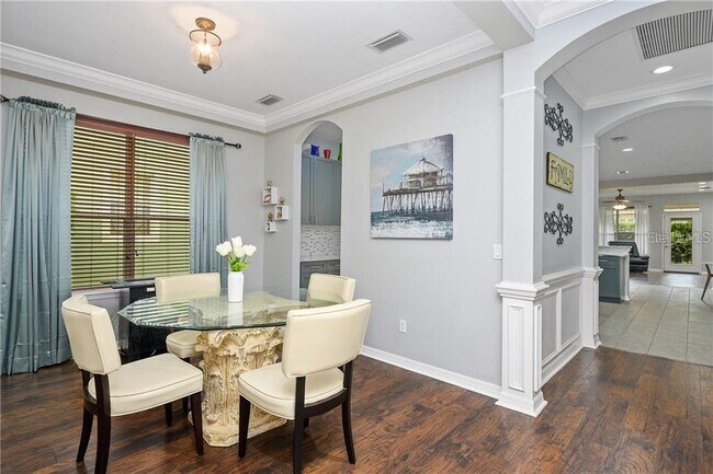 Foto del edificio - 6971 Nobleton Dr